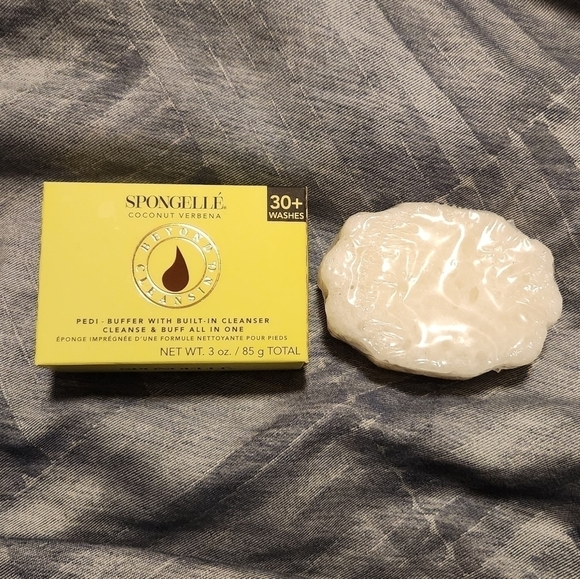 Spongelle COCONUT VERBENA Pedi-Buffer - Picture 3 of 3